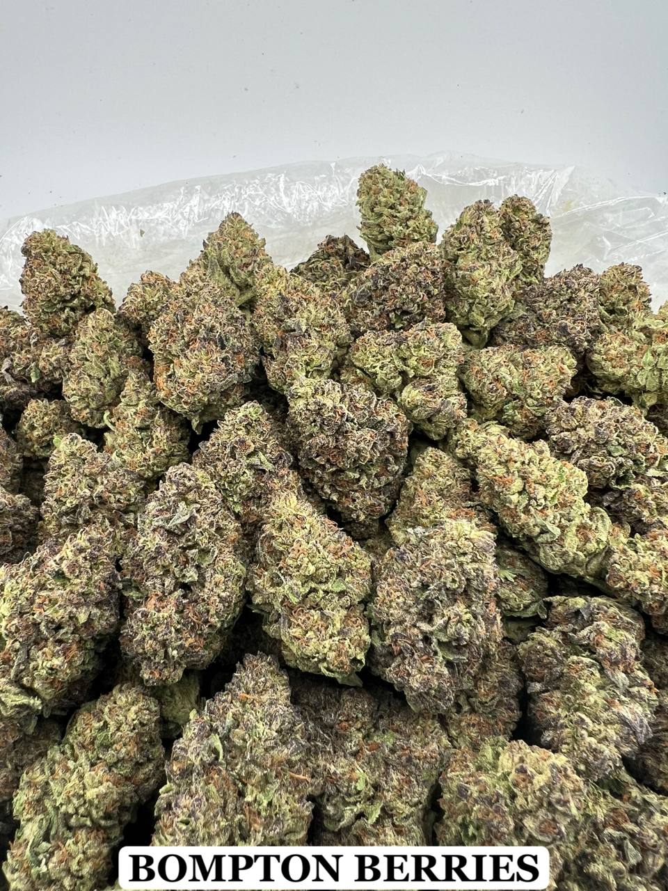 BOMPTON BERRIES
